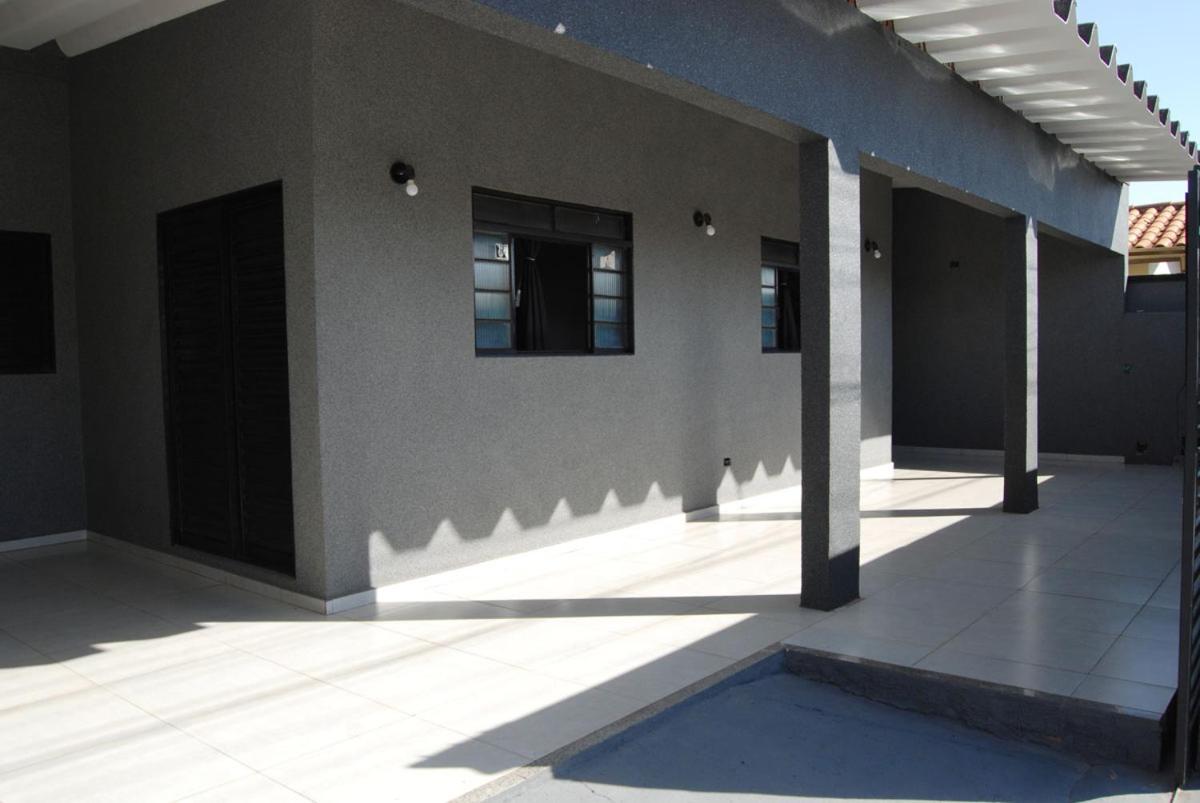 Residencia Canterville Casa de férias